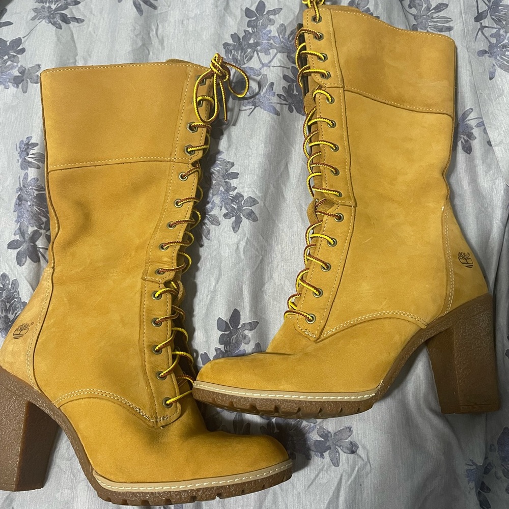 Timberland heeled mid length boots
